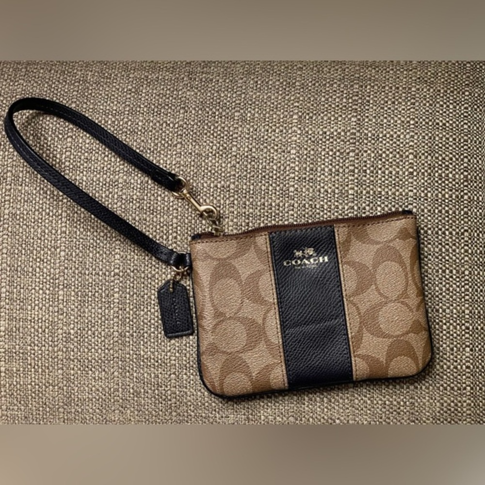 Coach‎ Corner Zip Wristlet In Signature Canvas In Khaki/Black